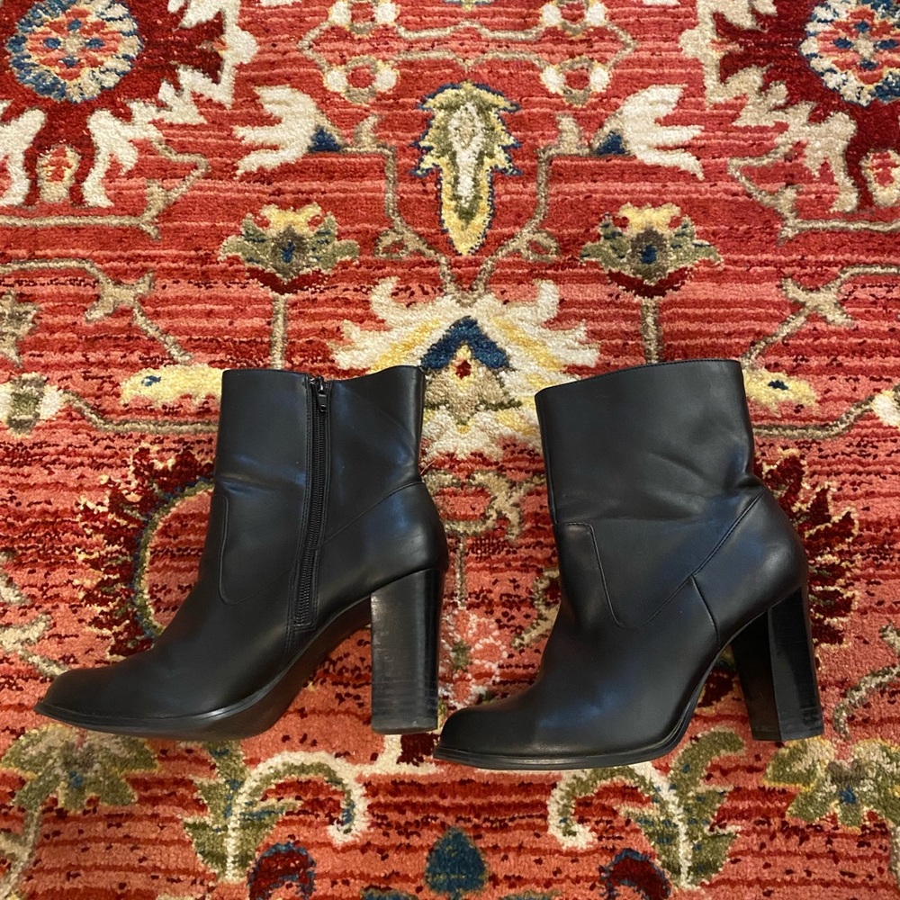 Kelly & Katie Leather Boots
